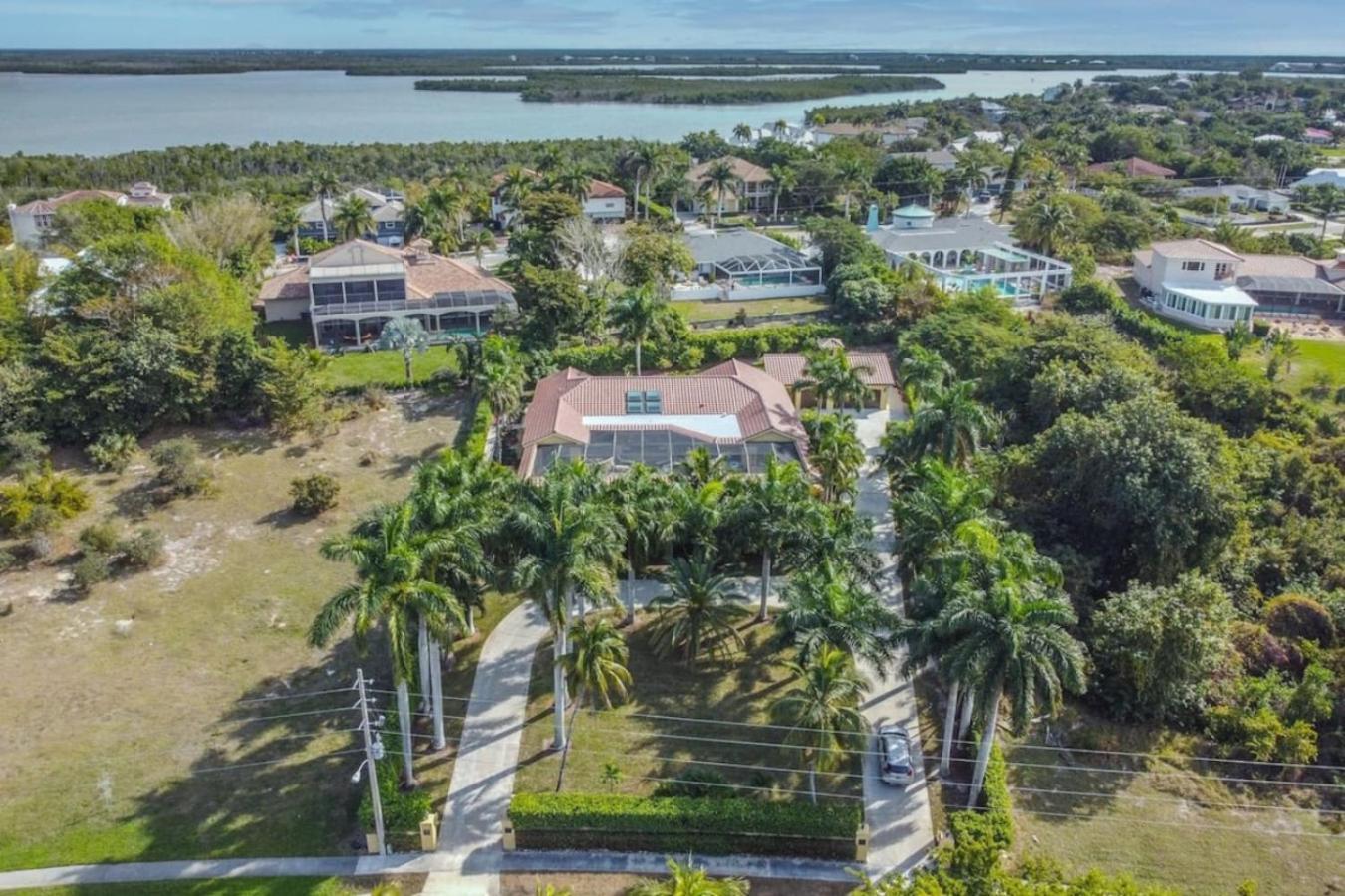 502 Massive 5 Bedroom Estate With Pool Marco Island Exterior foto